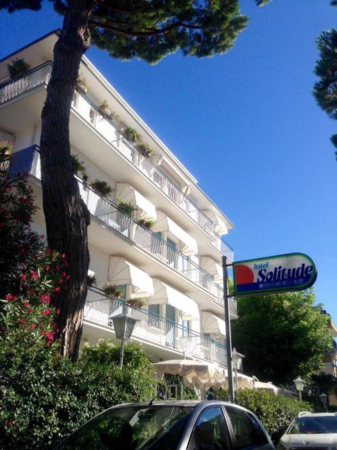 Hotel Solitude Riccione Extérieur photo