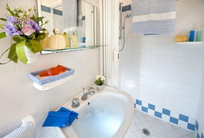 Hotel Solitude Riccione Extérieur photo